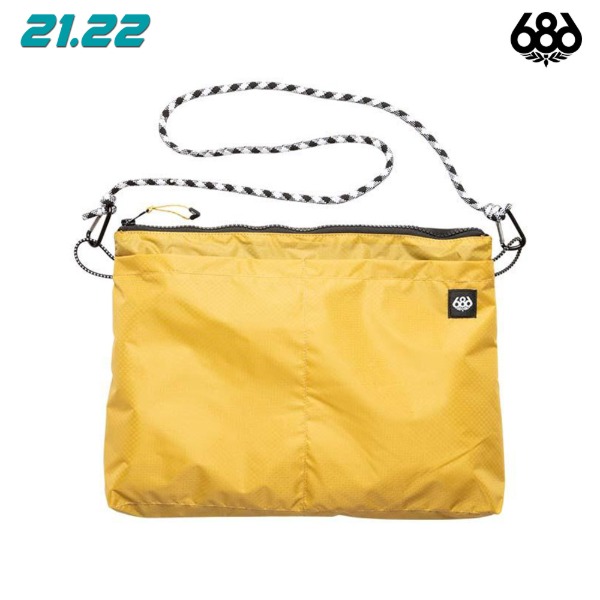 2122 686 POCKET POUCH BAG GOLDEN BROWN O/S (686 포켓 파우치 백 골든 브라운)